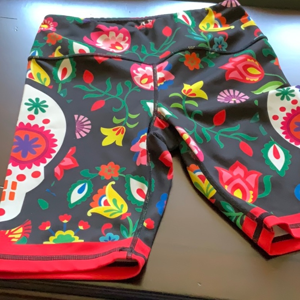 Sugar skull 💀 bike shorts